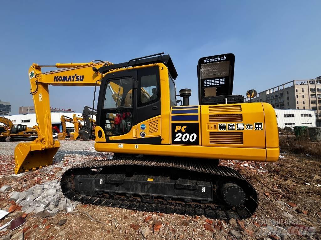 Komatsu PC 200-8N1 Midikaivukoneet 7t - 12t