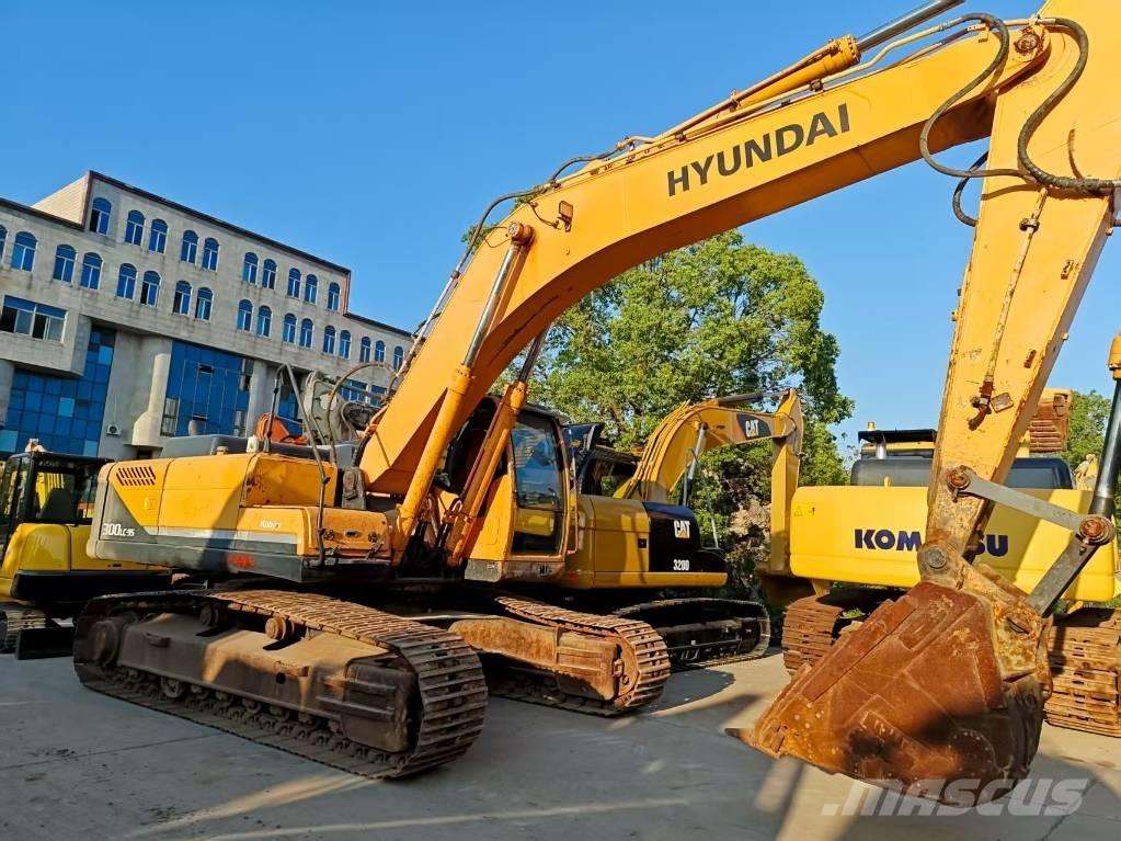 Hyundai R300LC-9S Telakaivukoneet