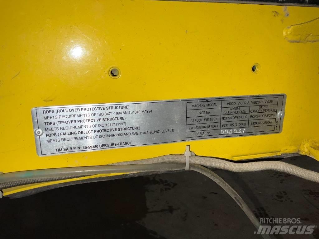 Yanmar Vio 20 / vio 25 Ohjaamo ja sisusta