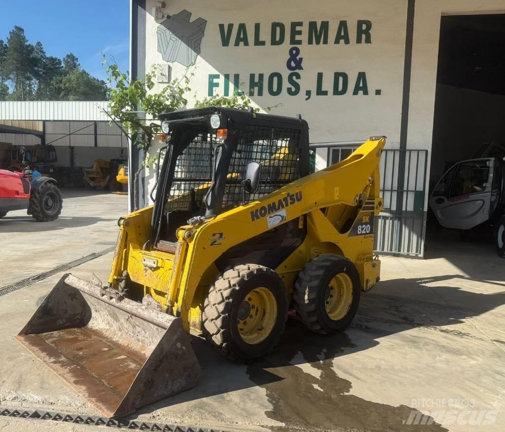 Komatsu SK 820-5 Liukuohjatut kuormaajat