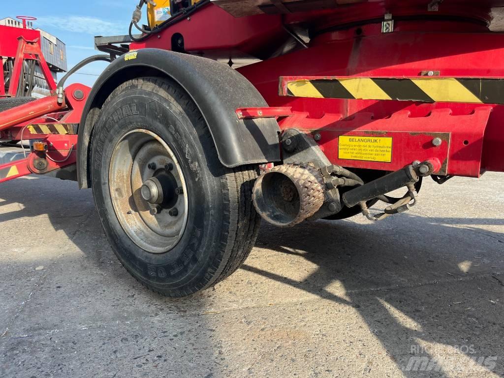 Denka-Lift DL 28 Hinattavat henkilönostimet