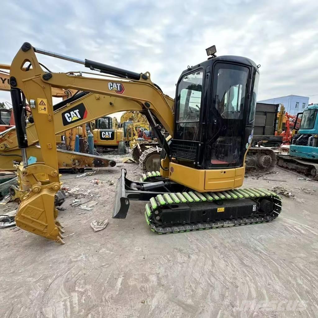 CAT 303.5 E Minikaivukoneet < 7t