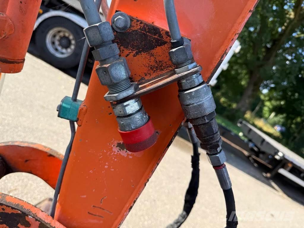 Hitachi ZX30U Minikaivukoneet < 7t