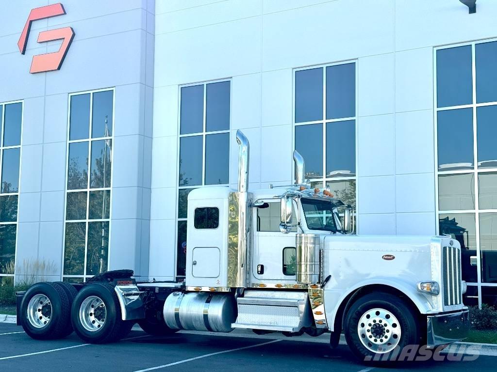 Peterbilt 389 Vetopöytäautot