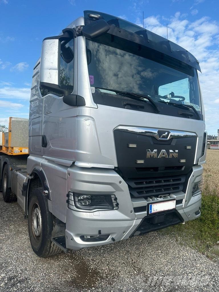 MAN TGX 26.510 Vetopöytäautot