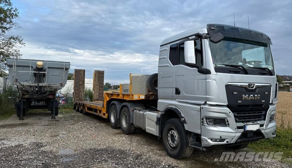 MAN TGX 26.510 Vetopöytäautot