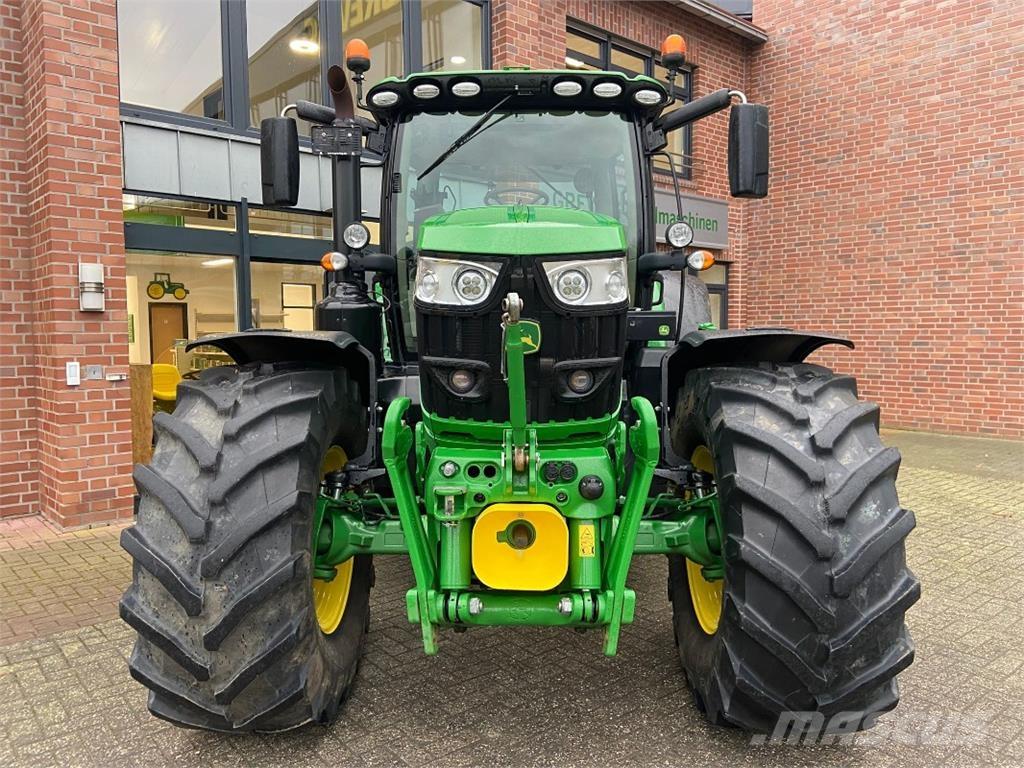 John Deere 6155R Traktorit