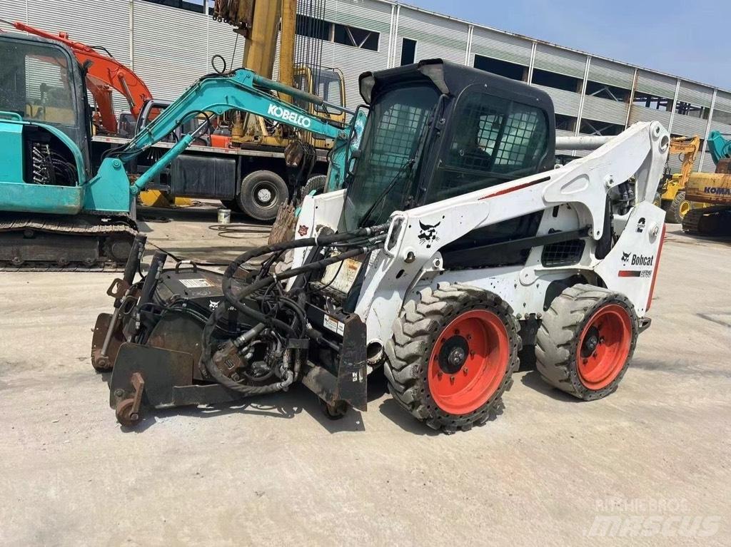 Bobcat S 750 Liukuohjatut kuormaajat
