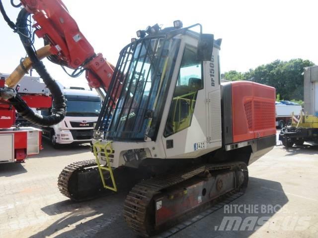 Sandvik DP 1500 i Avolouhintaporauslaitteet