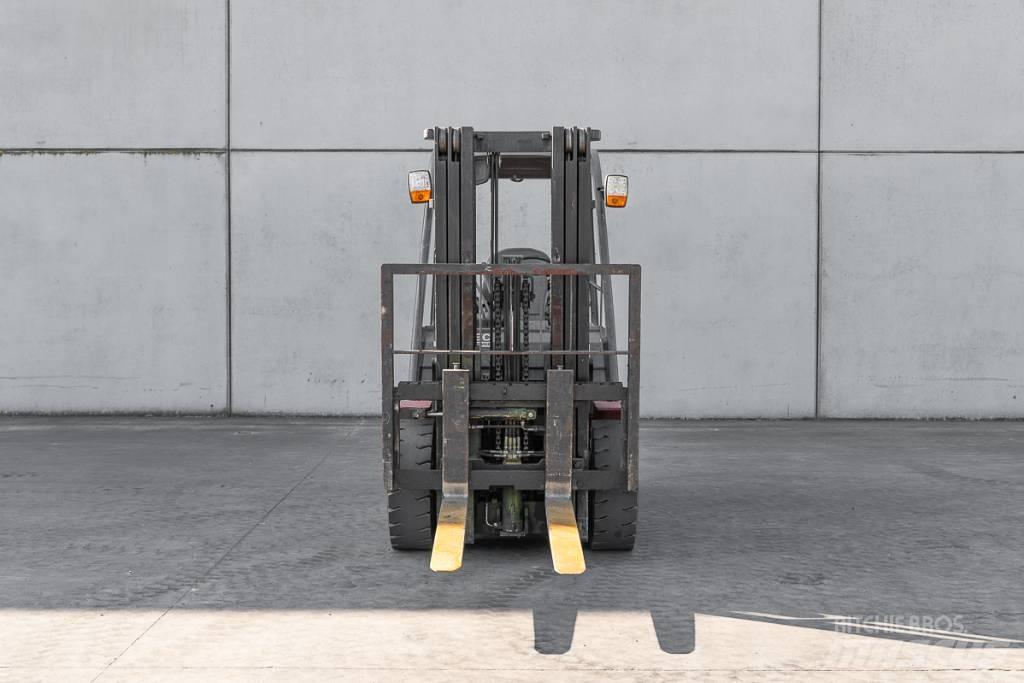 Manitou MI 30 D Dieseltrukit
