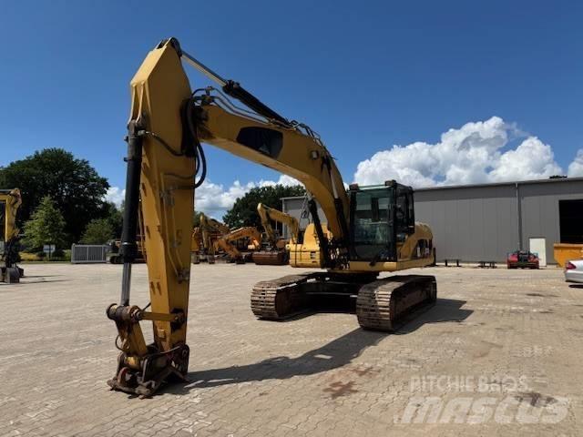 CAT 323 D L Telakaivukoneet