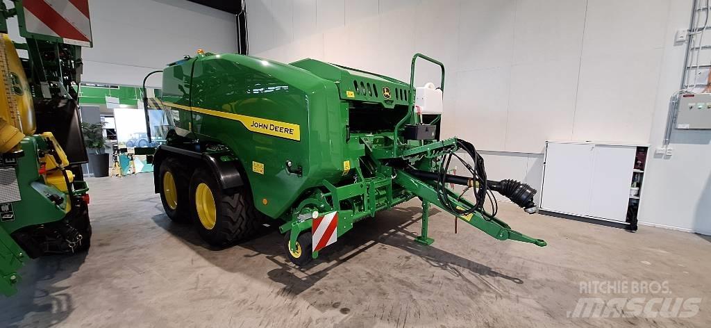 John Deere C441R Pyöröpaalaimet