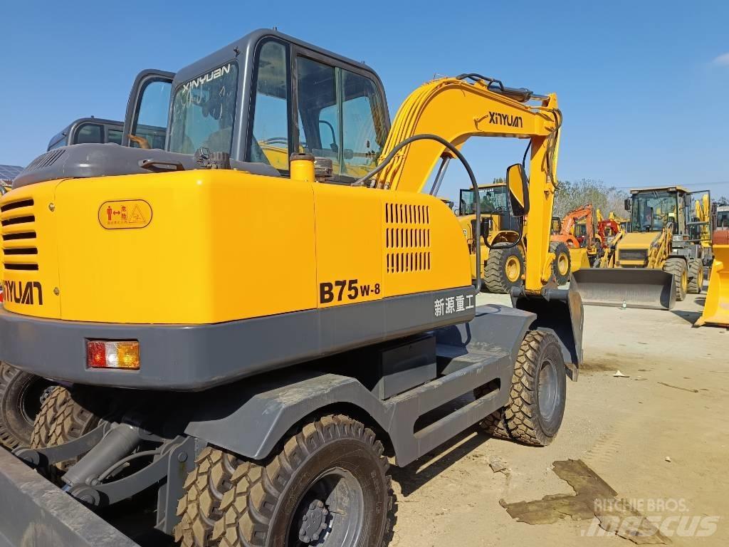 Xinyuan XYB75W-9 Telakaivukoneet
