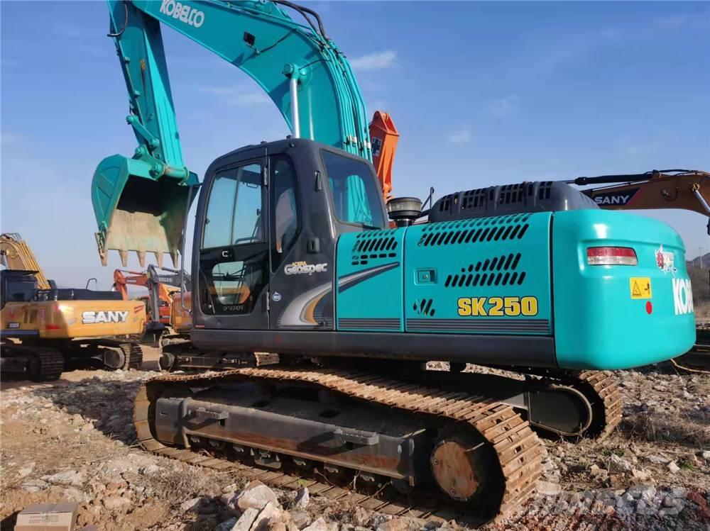 Kobelco SK250-8 Telakaivukoneet