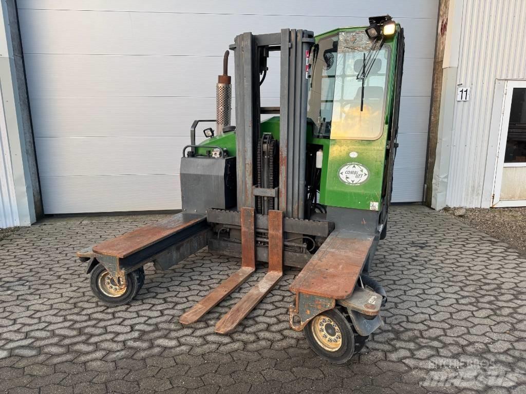 Combilift C 4000 Nelitietrukit
