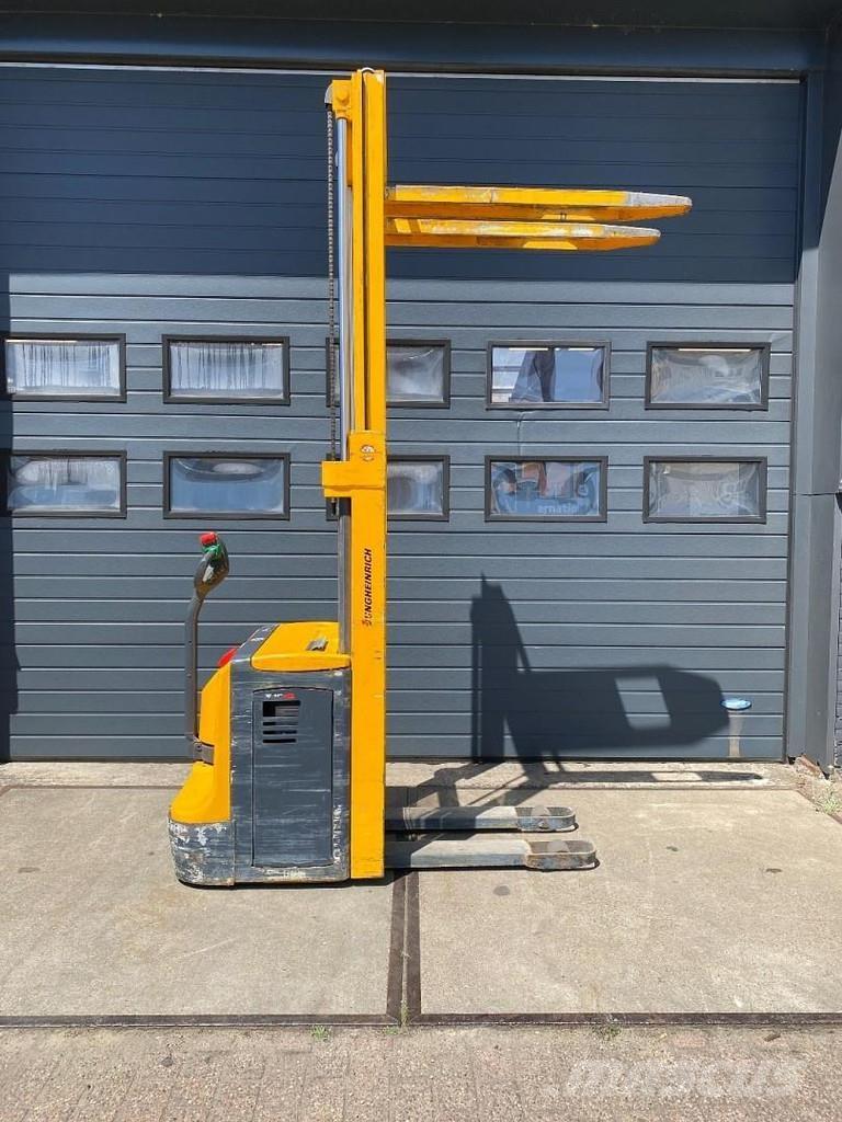 Jungheinrich EJC12 Käyden ajettavat pinoamistrukit