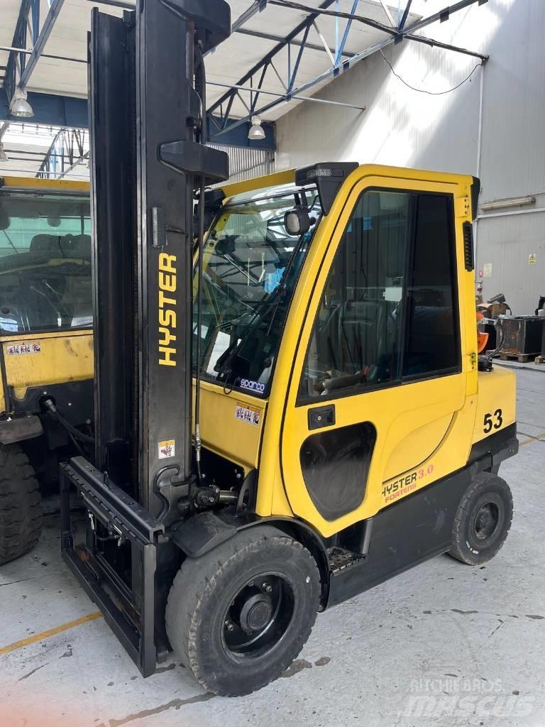 Hyster H3.0FT Nestekaasutrukit
