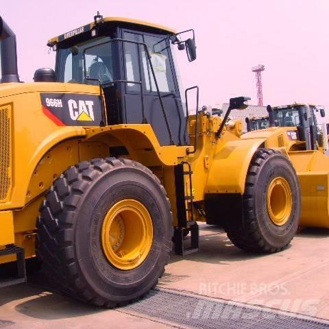 CAT 966H Pyöräkuormaajat