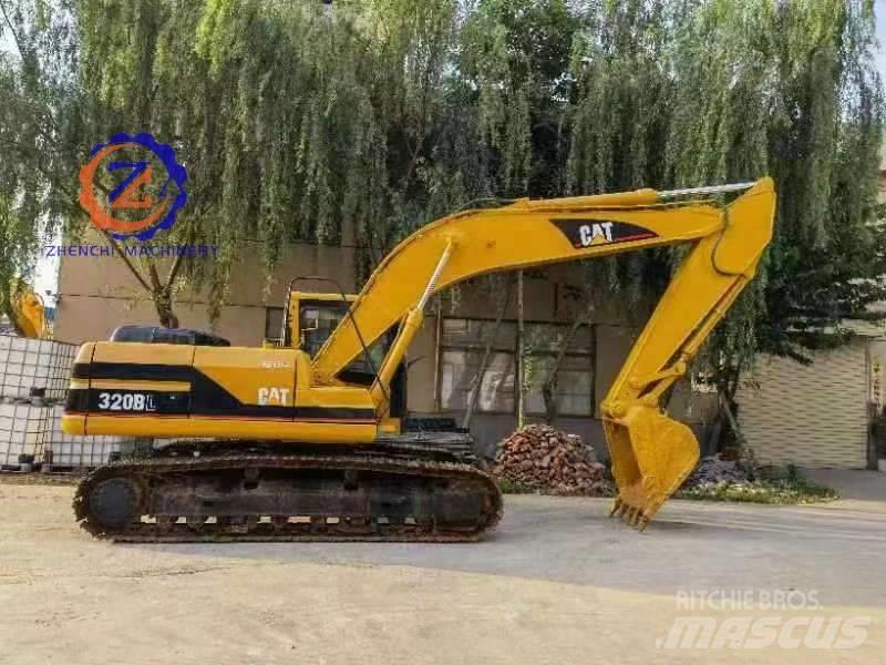 CAT 320 B L Telakaivukoneet