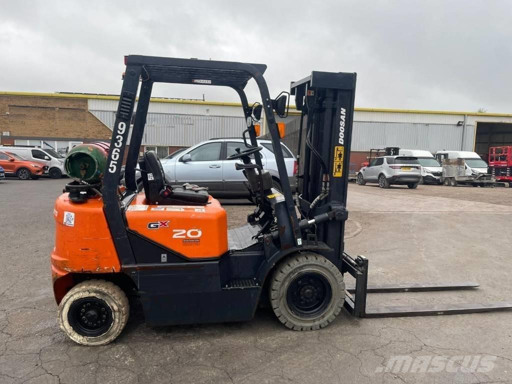 Doosan G 20 Nestekaasutrukit
