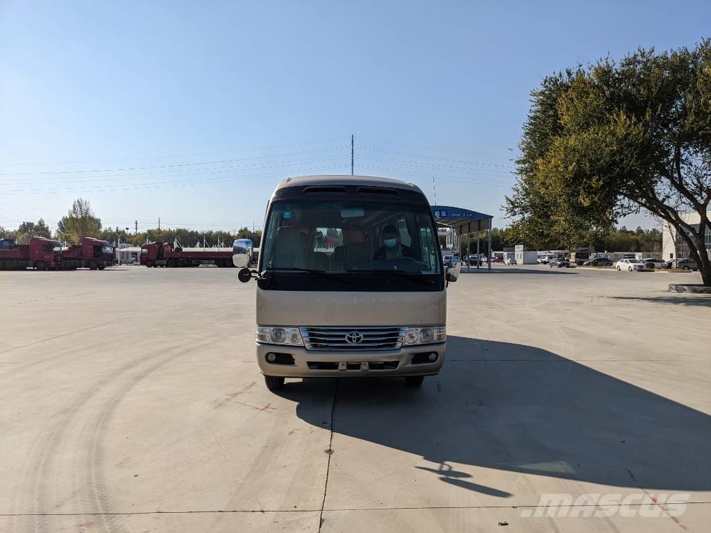 Toyota Coaster Bus Minibussit