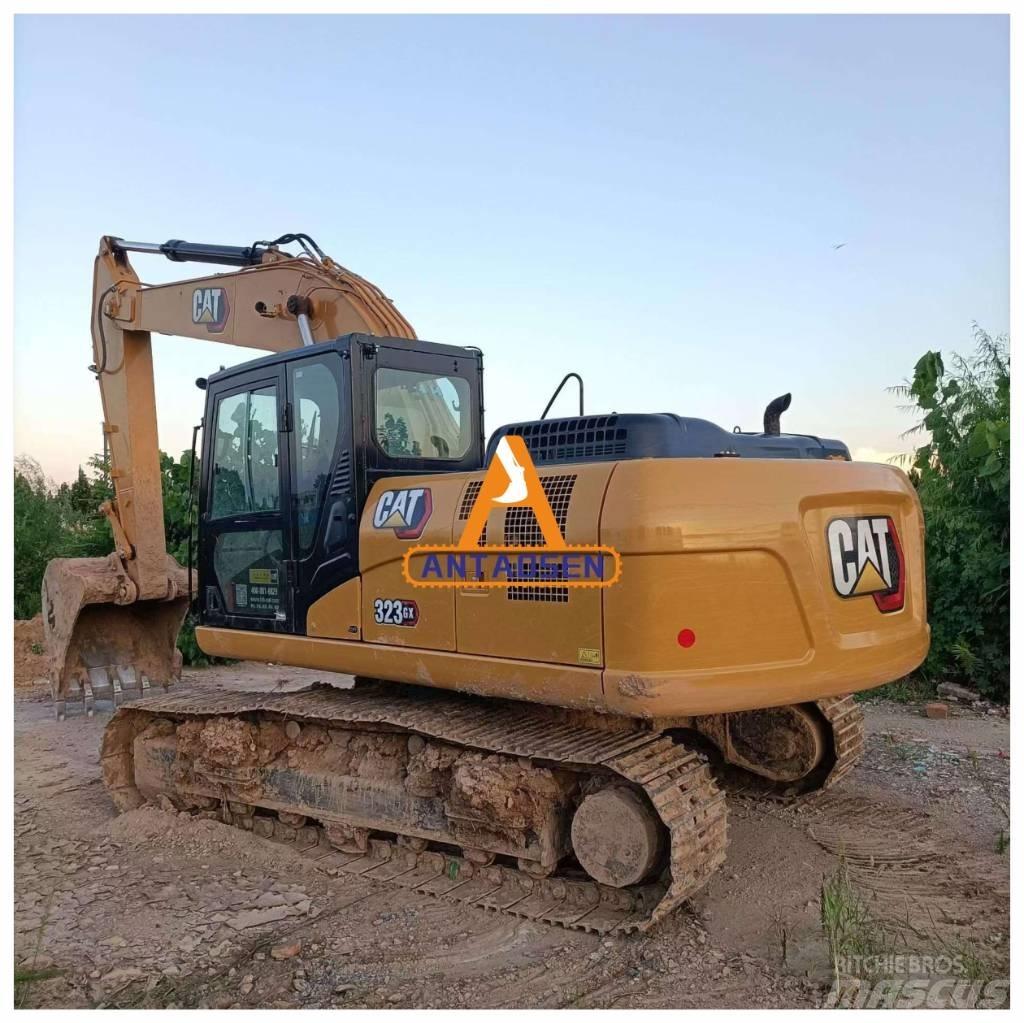 CAT CAT 323GX Amfibio-kaivinkoneet