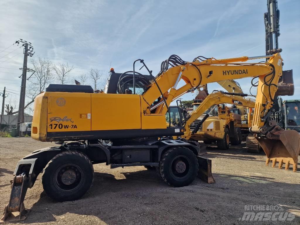 Hyundai R 170 W Pyöräkaivukoneet