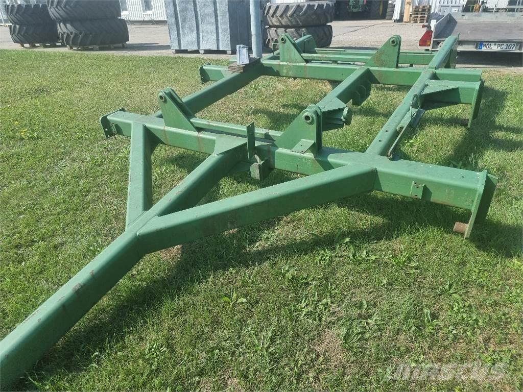 John Deere 750 A Kylvökoneet