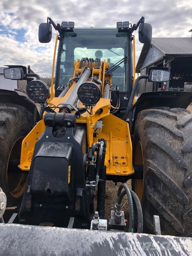 JCB TM 420 S Maatalouskurottajat