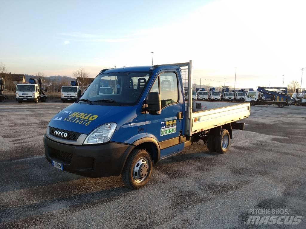 Iveco Daily 35 C 11 Jakeluautot