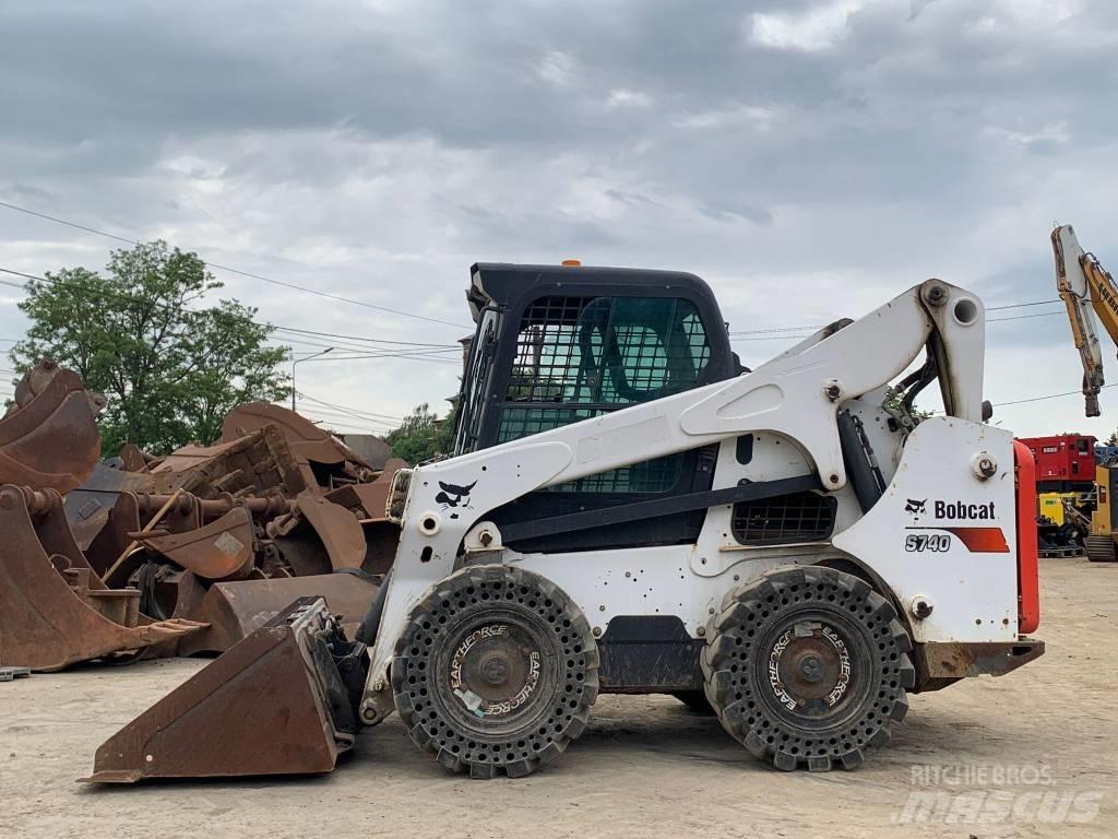 Bobcat S 740 Liukuohjatut kuormaajat