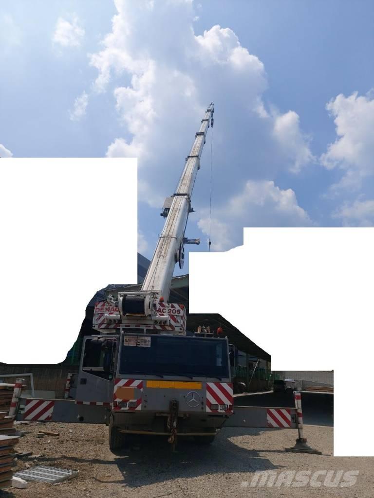 Demag AC 205 Mobiilinosturit