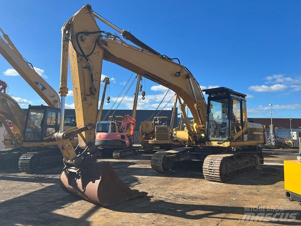 CAT 325L Telakaivukoneet