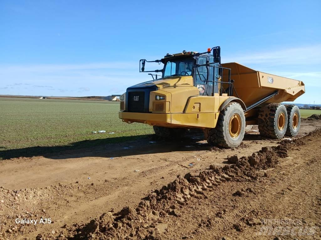 CAT 745 Dumpperit