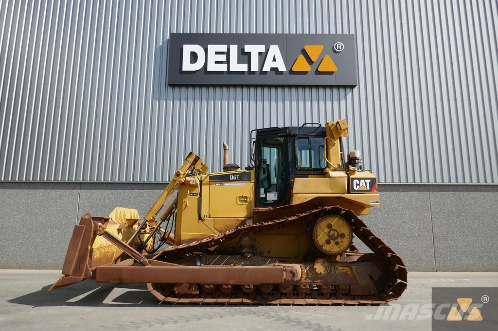 CAT D6T LGP Telaketjupuskutraktorit