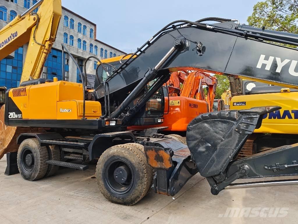 Hyundai R210w-9 Pyöräkaivukoneet