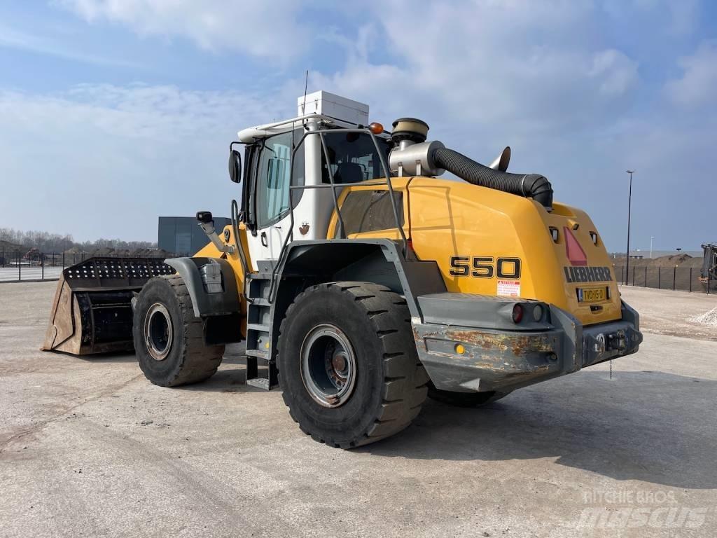 Liebherr 550 CDC + BSS Pyöräkuormaajat