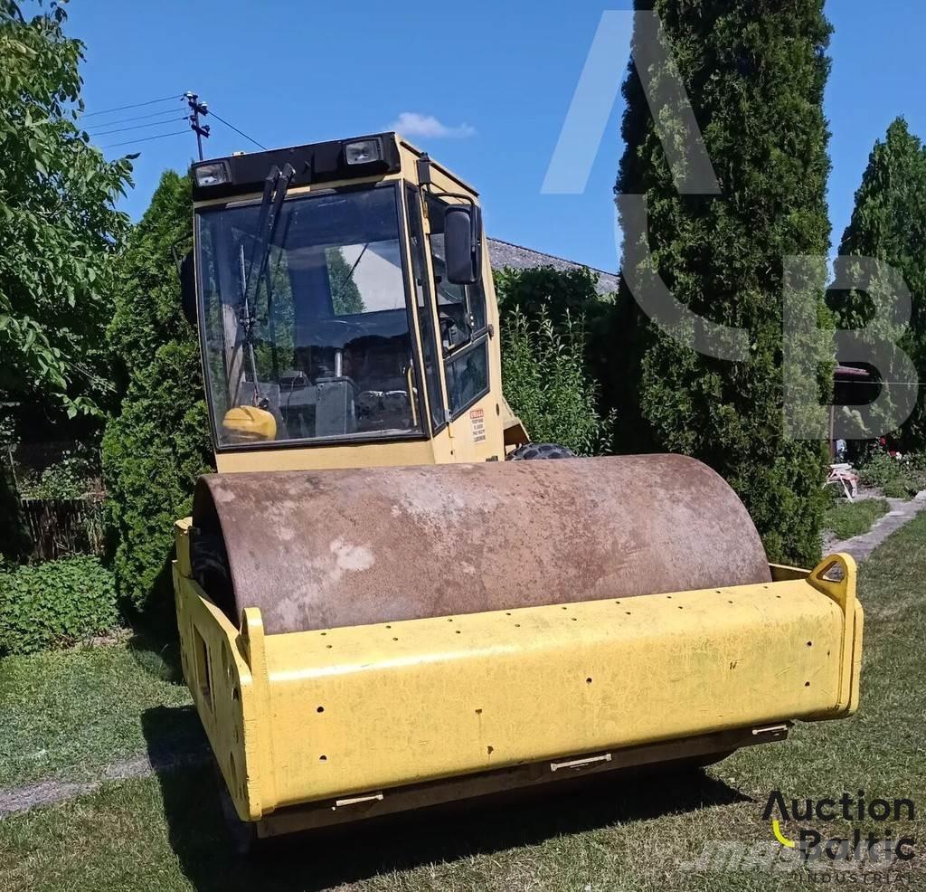 Bomag BW 211 D Yksivalssijyrät