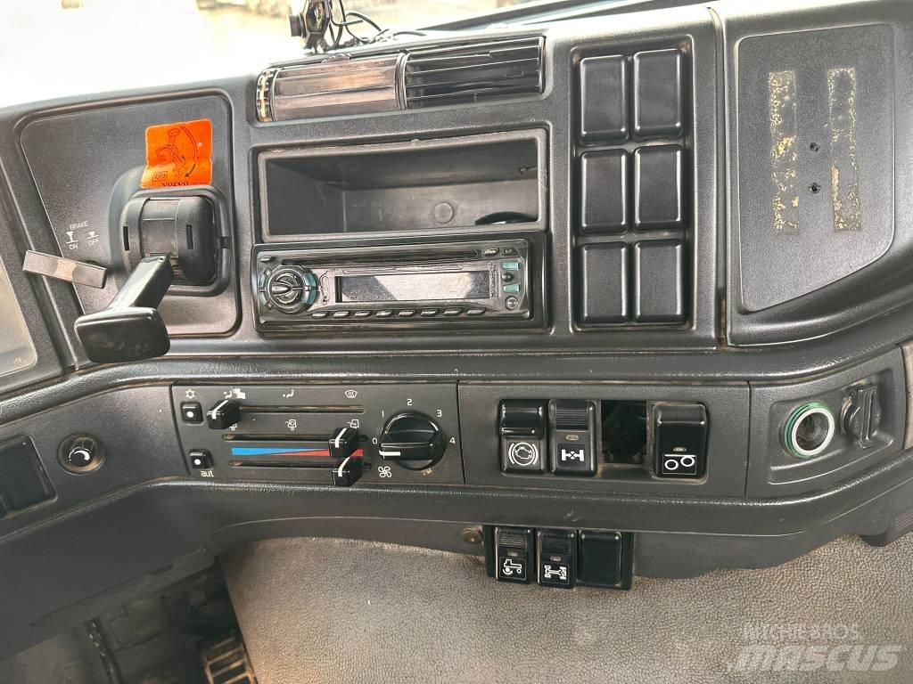 Volvo FM 12 420 Vetopöytäautot