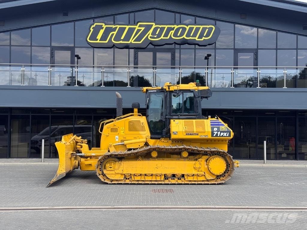 Komatsu D 71P Xi Telaketjupuskutraktorit