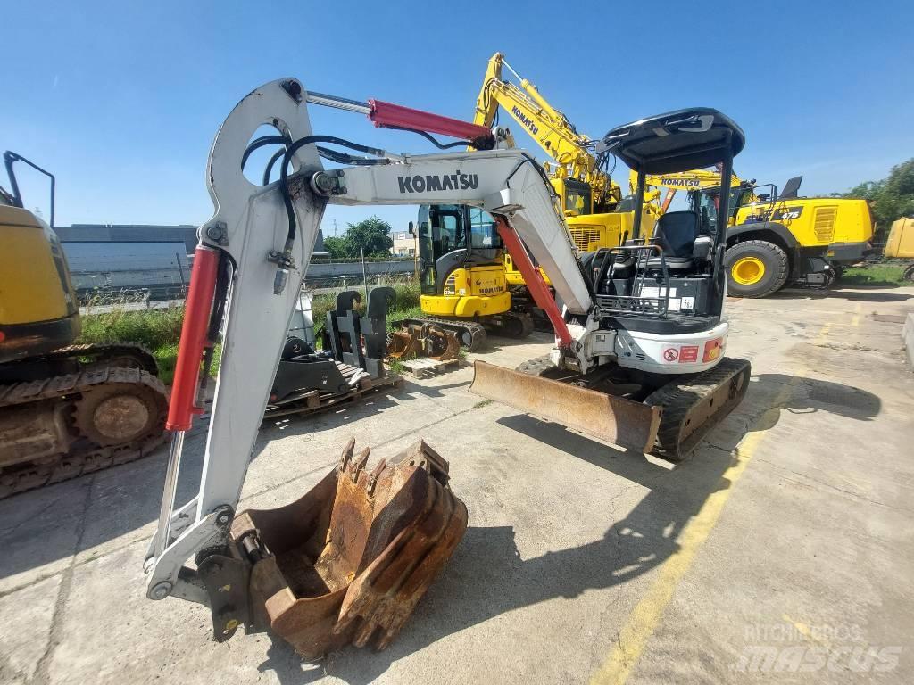 Komatsu PC27R-2 Minikaivukoneet < 7t