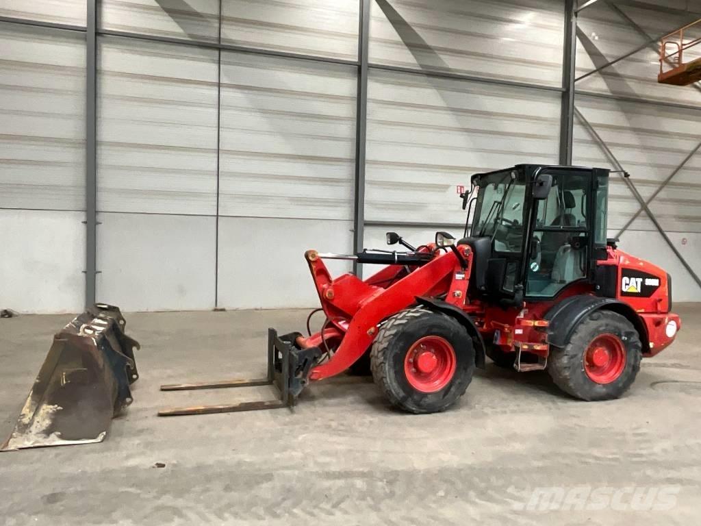CAT 908 M Pyöräkuormaajat