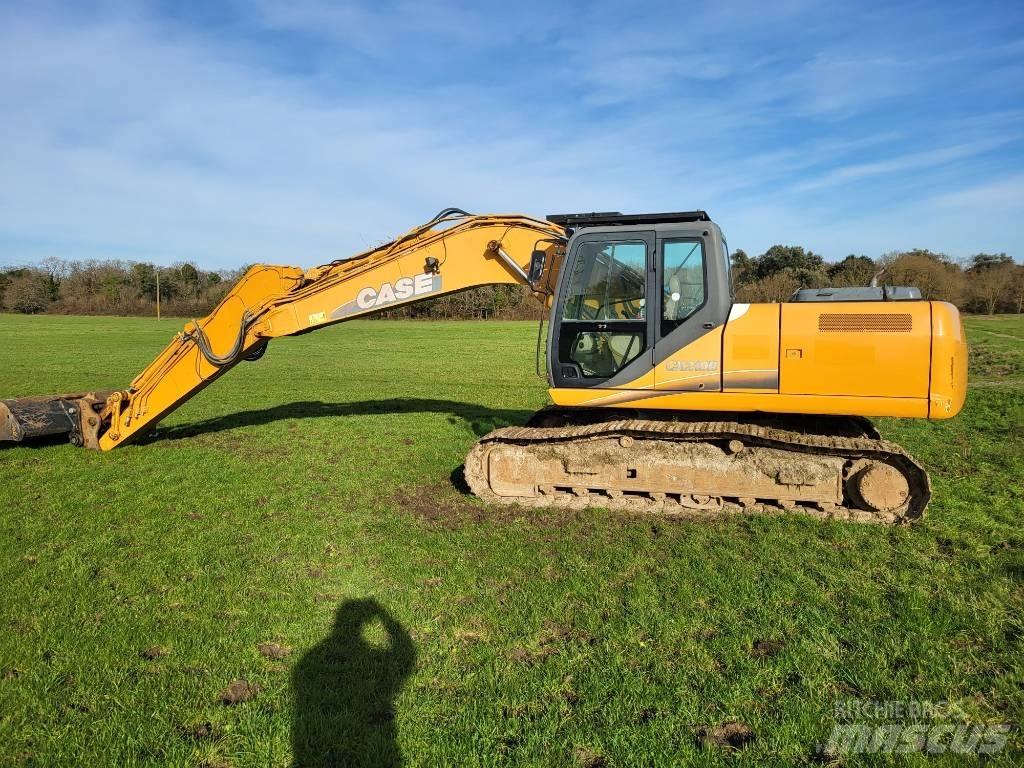 CASE 210 CX B Telakaivukoneet