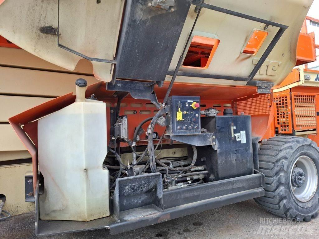 JLG 4394RT Saksilavat