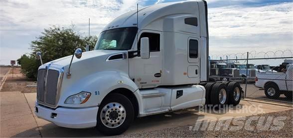 Kenworth T680 Vetopöytäautot