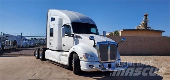 Kenworth T680 Vetopöytäautot