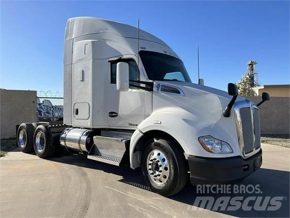 Kenworth T680 Vetopöytäautot
