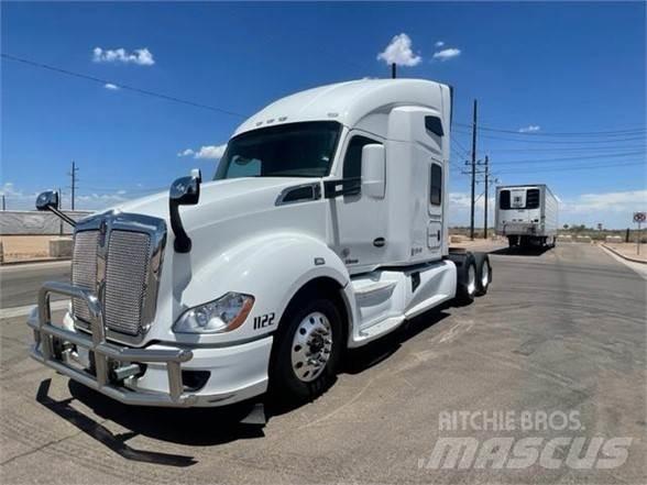 Kenworth T680 Vetopöytäautot