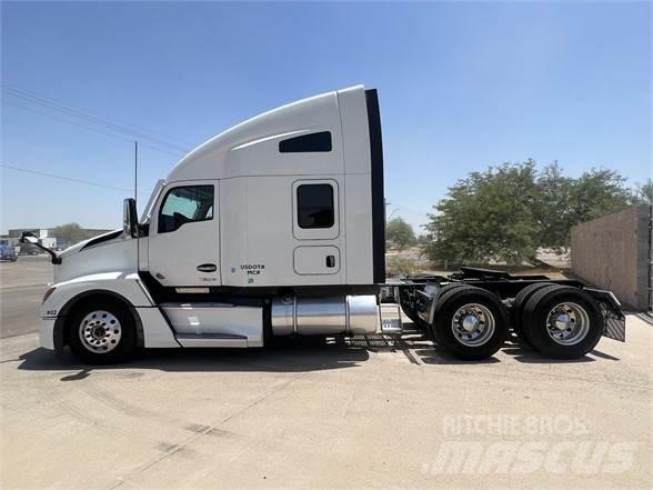 Kenworth T680 Vetopöytäautot