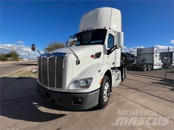 Peterbilt 579 Vetopöytäautot